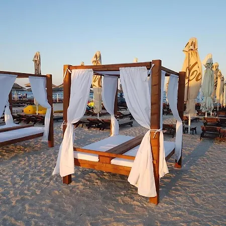 Apartamente De Vacanta - Plaja Oneiro Mamaia Nord