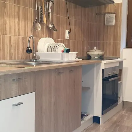 Apartamente De Vacanta - Plaja Oneiro Mamaia Nord * ナボダリ